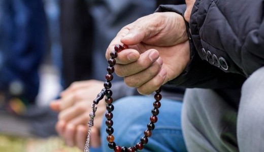 Абуталип Амир: Ооз ачыруу