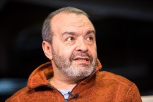 Виктор Шендерович: Чакан аңгемелер тутуму