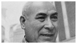 Худайберды Халлы: Хан, бутуңдагы чарыгыңды карачы!