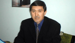 Жолдошбек Зарлыкбековдун төрт сап ырлары